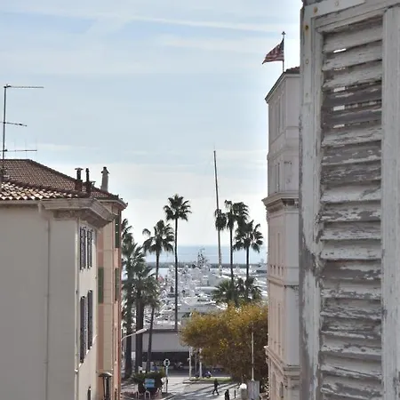 D'azur Near Palais Des Festivals