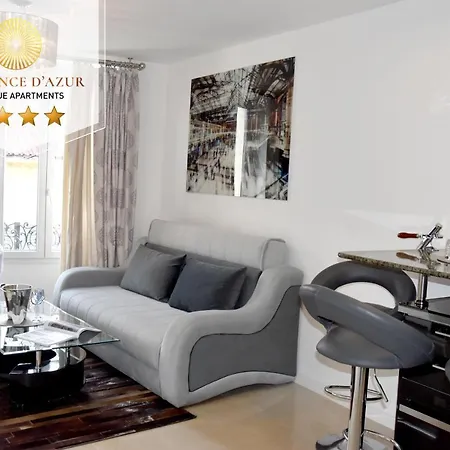D'azur Near Palais Des Festivals *